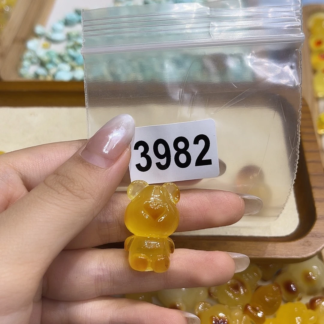 琥珀未镶嵌裸石蜜蜡