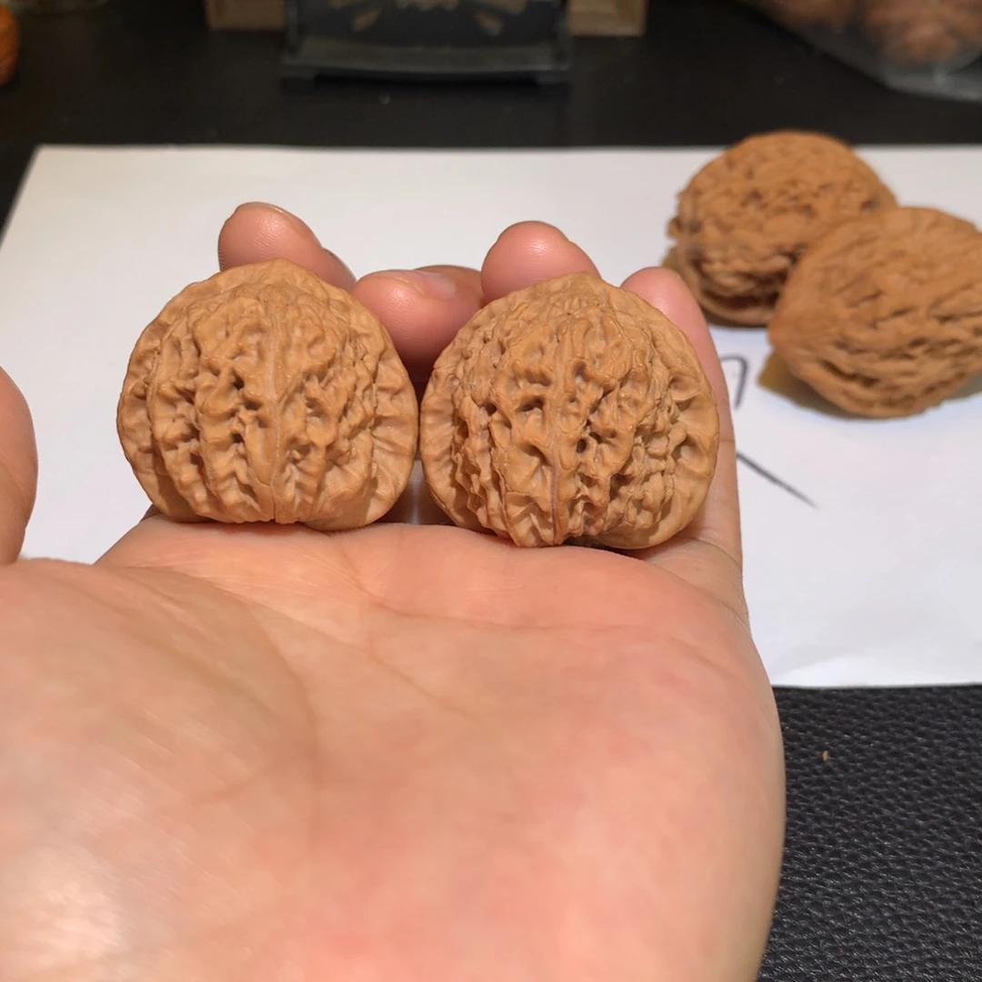 文玩核桃把件麻团35