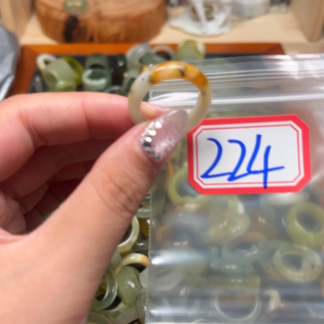 書***画蛇纹石玉未镶嵌珠宝奇石