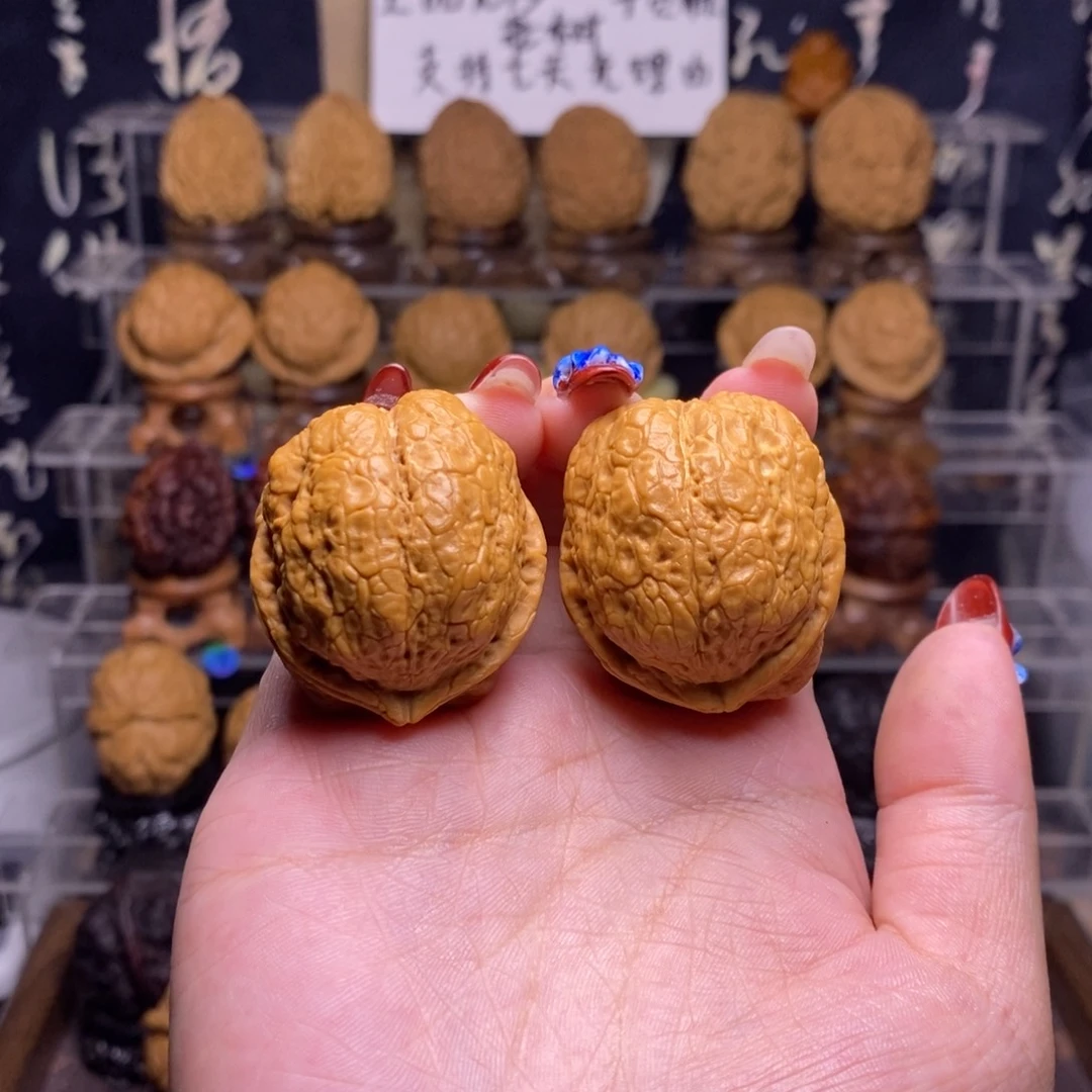 文玩核桃把件Z67玉龙开背蟾38尺