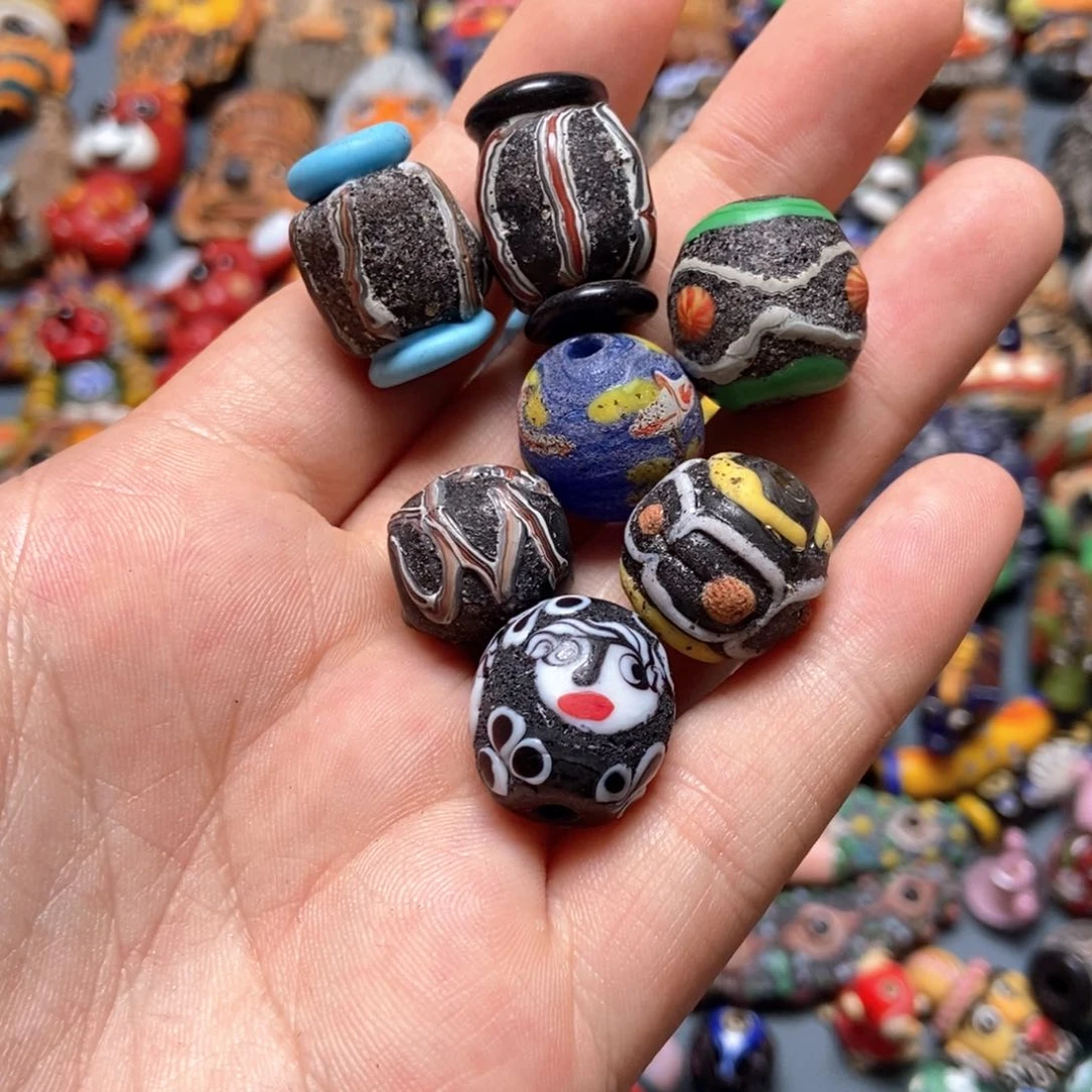 琉璃颈饰珠子一组7个