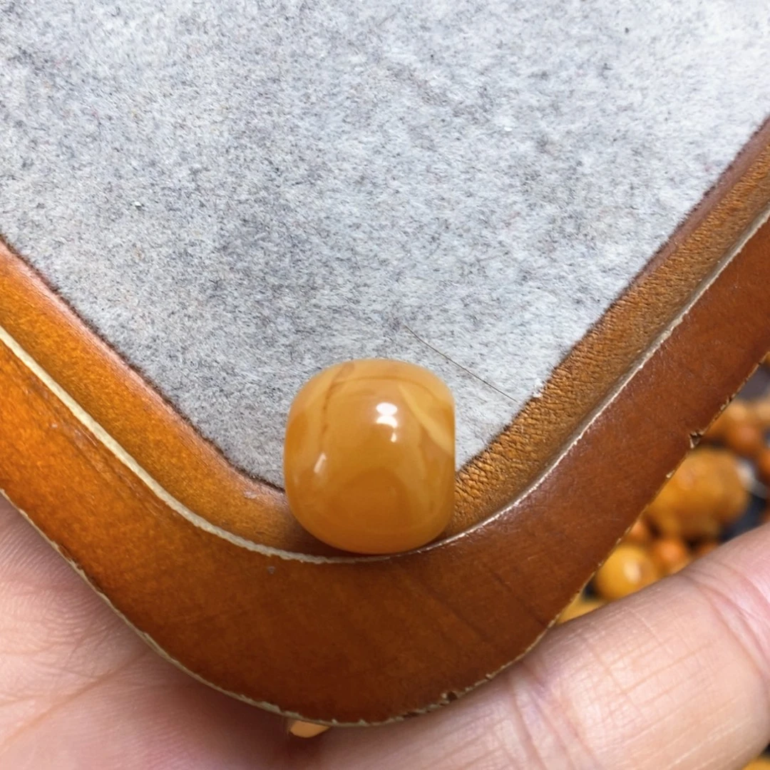 蜜蜡裸石未镶嵌合****厂配饰