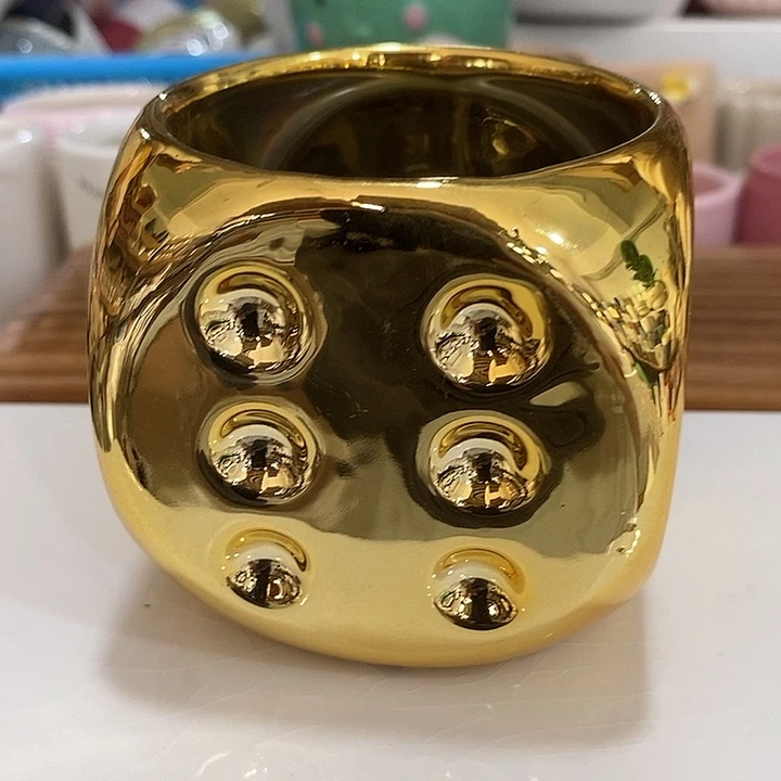 摆件多肉植物盆瑕疵有孔