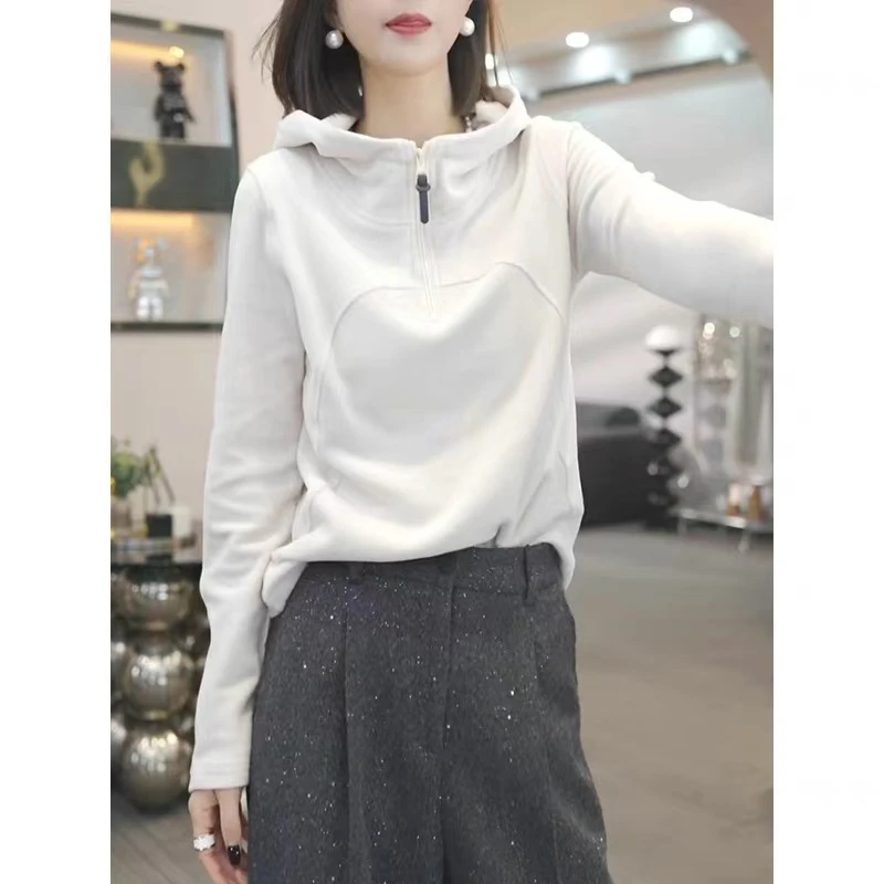 2025冬季新款连帽半拉链卫衣女时尚休闲百搭洋气减龄显瘦长袖上衣