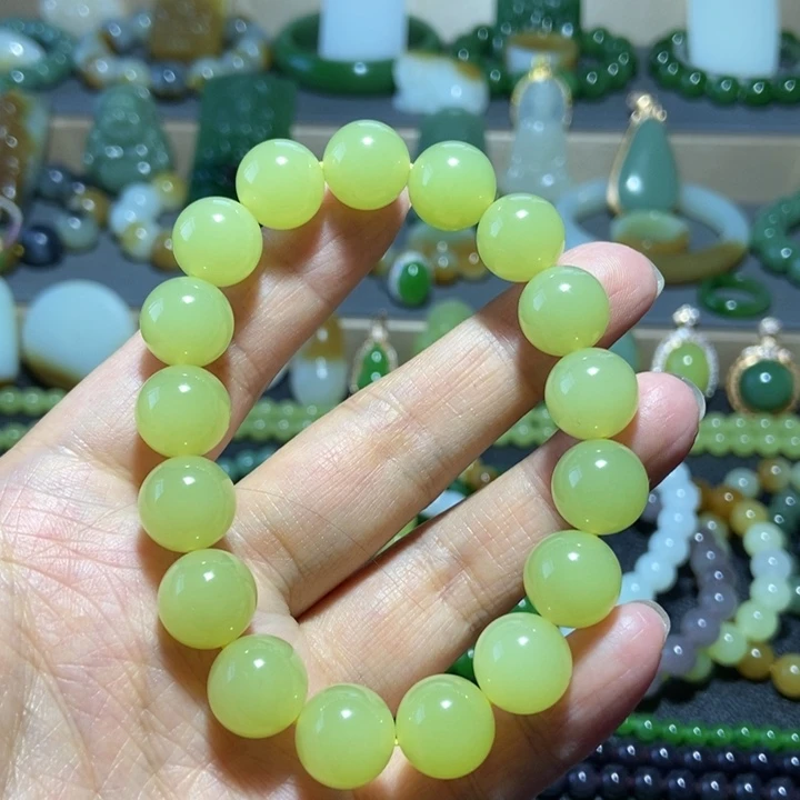 和田玉未镶嵌手串