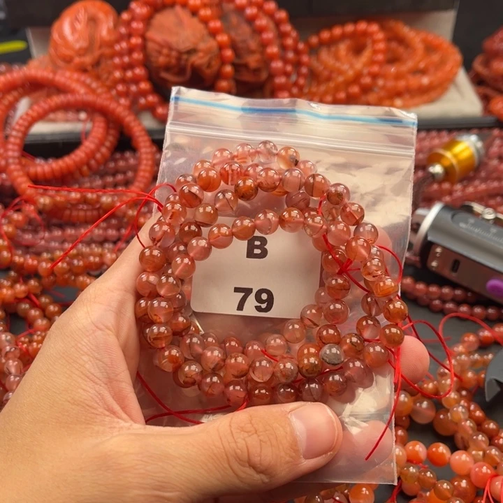 南红玛瑙未镶嵌多样性发货默认微瑕称重7mm