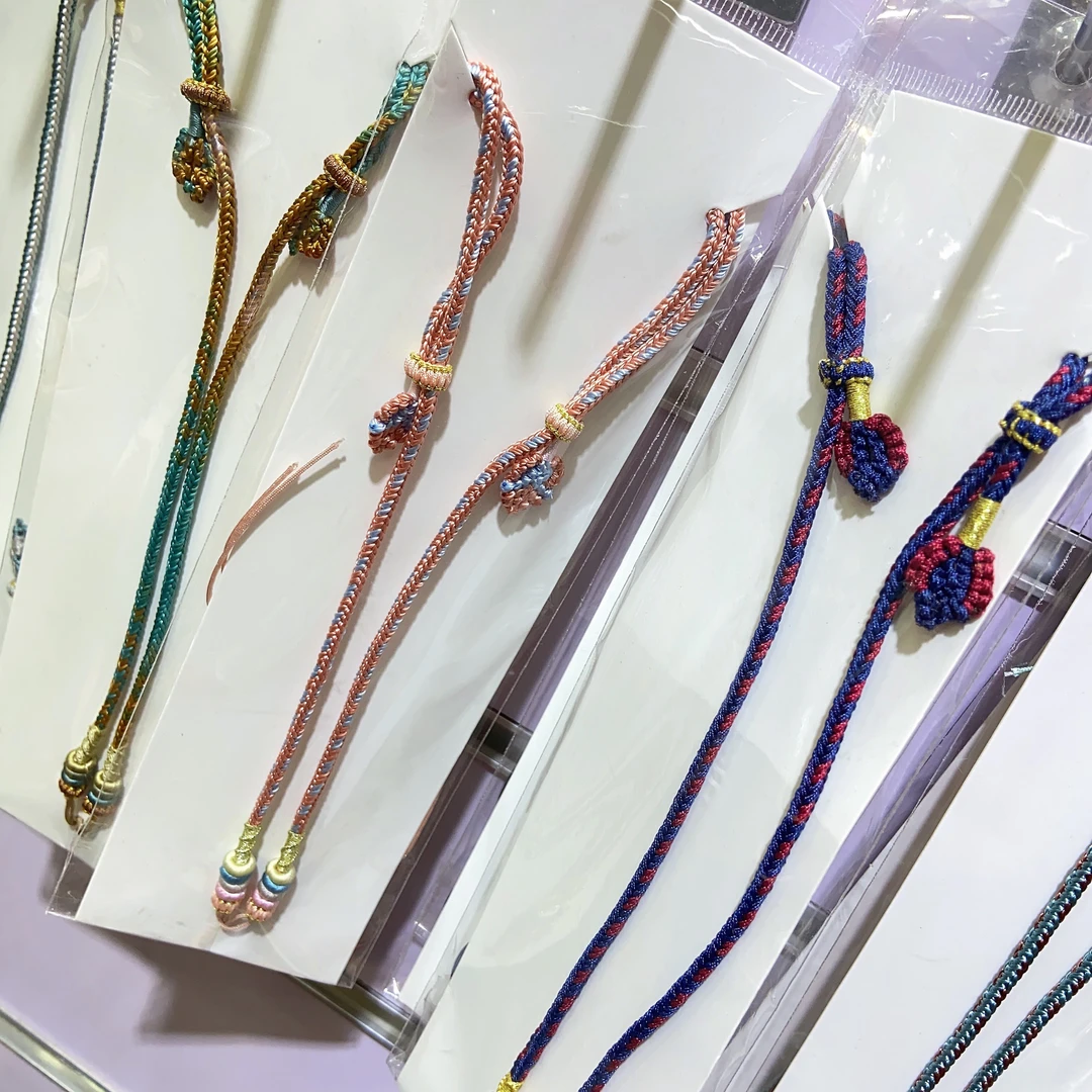 非金属布艺吊坠 定制各种手工编织吊坠挂绳链子DIY定制自拍链接