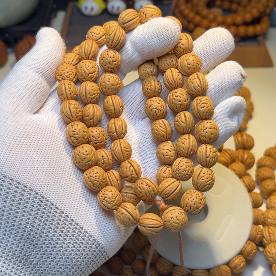 桃核手串瓜子钱袋子脖挂62颗