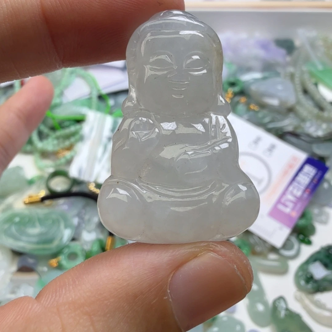 翡翠未镶嵌颈饰28