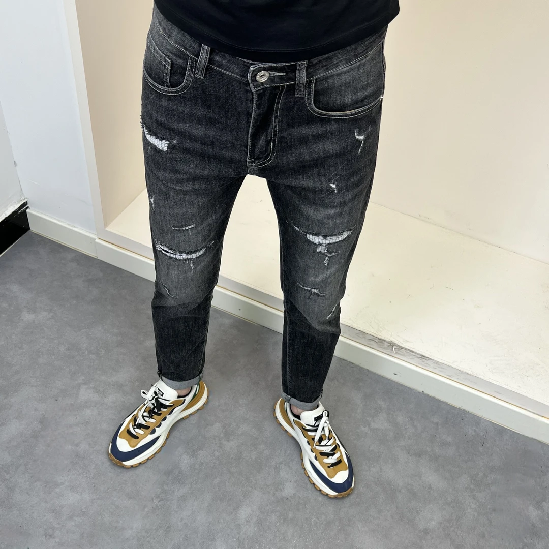 8333夏季新款黑灰色假破洞修身小脚牛仔裤时尚百搭潮流弹力水洗