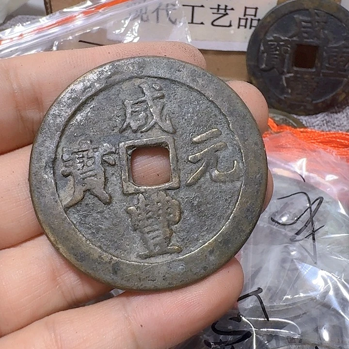 铜佛**到现代工艺品花钱