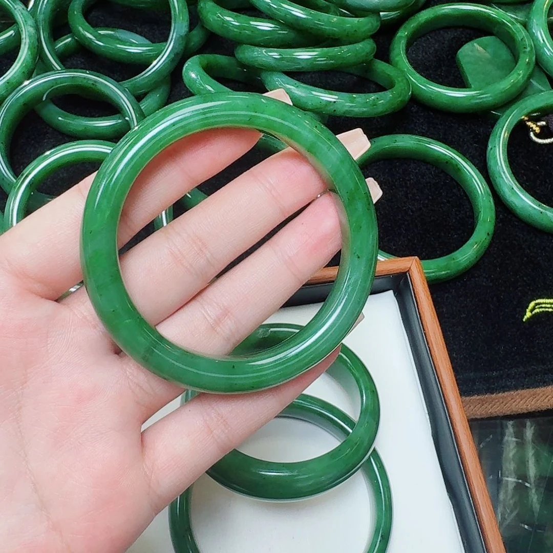 和田玉（碧玉）碧玉手镯15未镶嵌