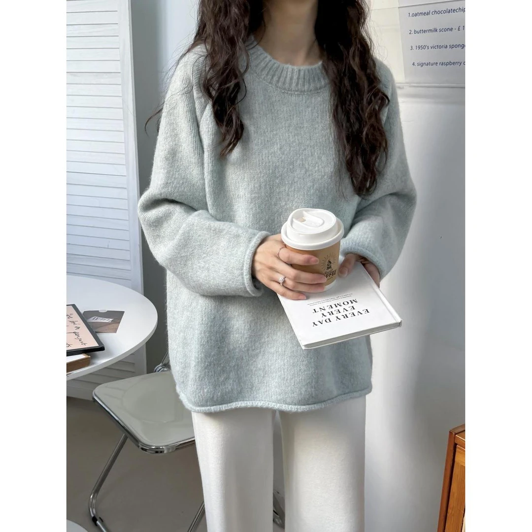 蓝色韩系覆古卷边圆领套头毛衣女秋冬宽松慵懒风设计感针织衫厚