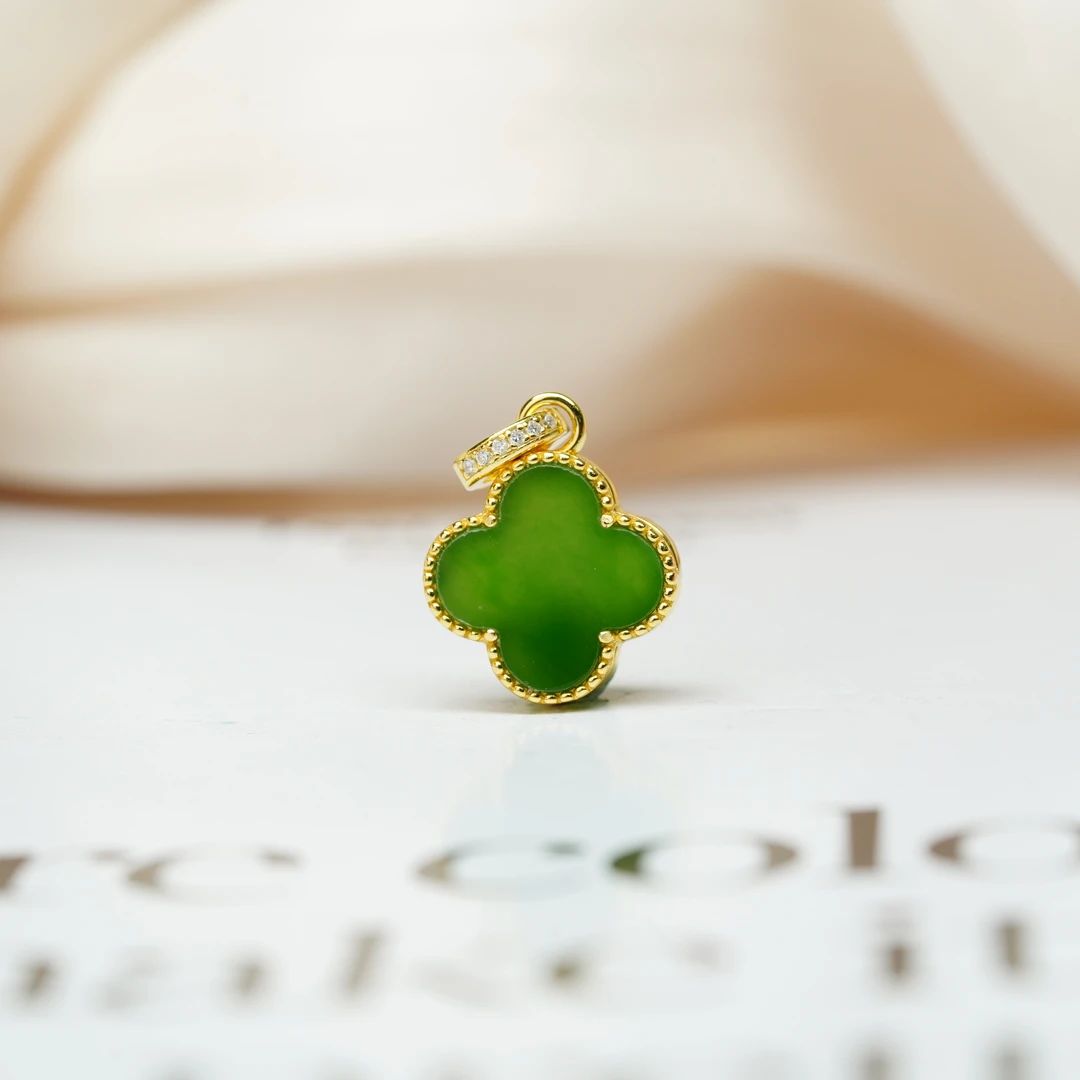 【小北好物】S925银和田玉吊坠约13*13mm【多样性发一件】 2QH08X658