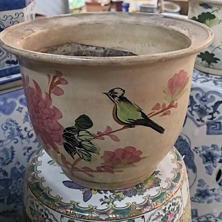 红陶耿*粉彩瓷花盆