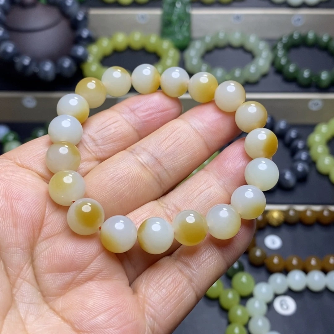 和田玉未镶嵌手串