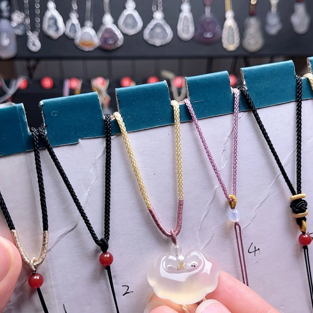 玛瑙/玉髓未镶嵌颈饰@**盖