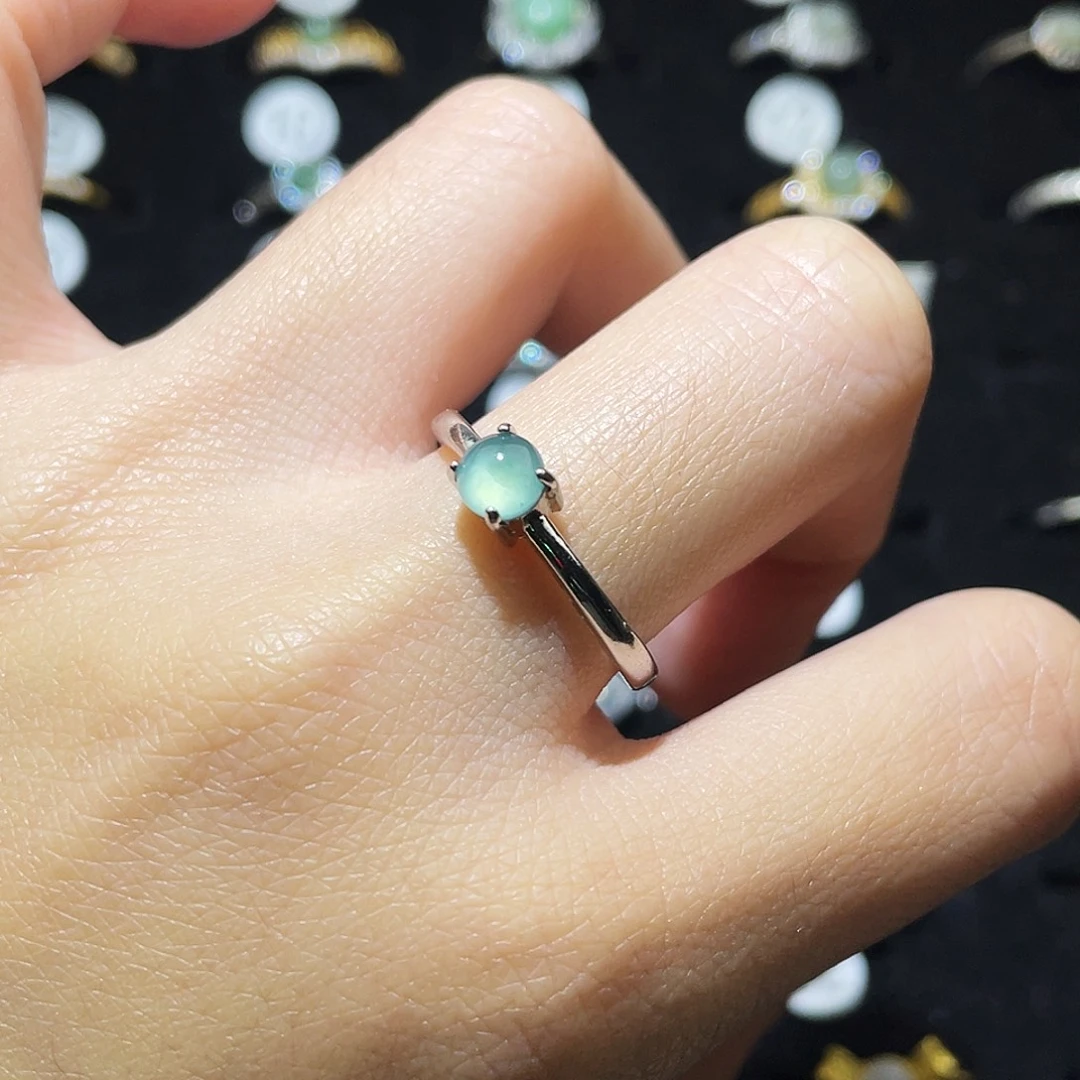 翡翠未镶嵌戒指戒指