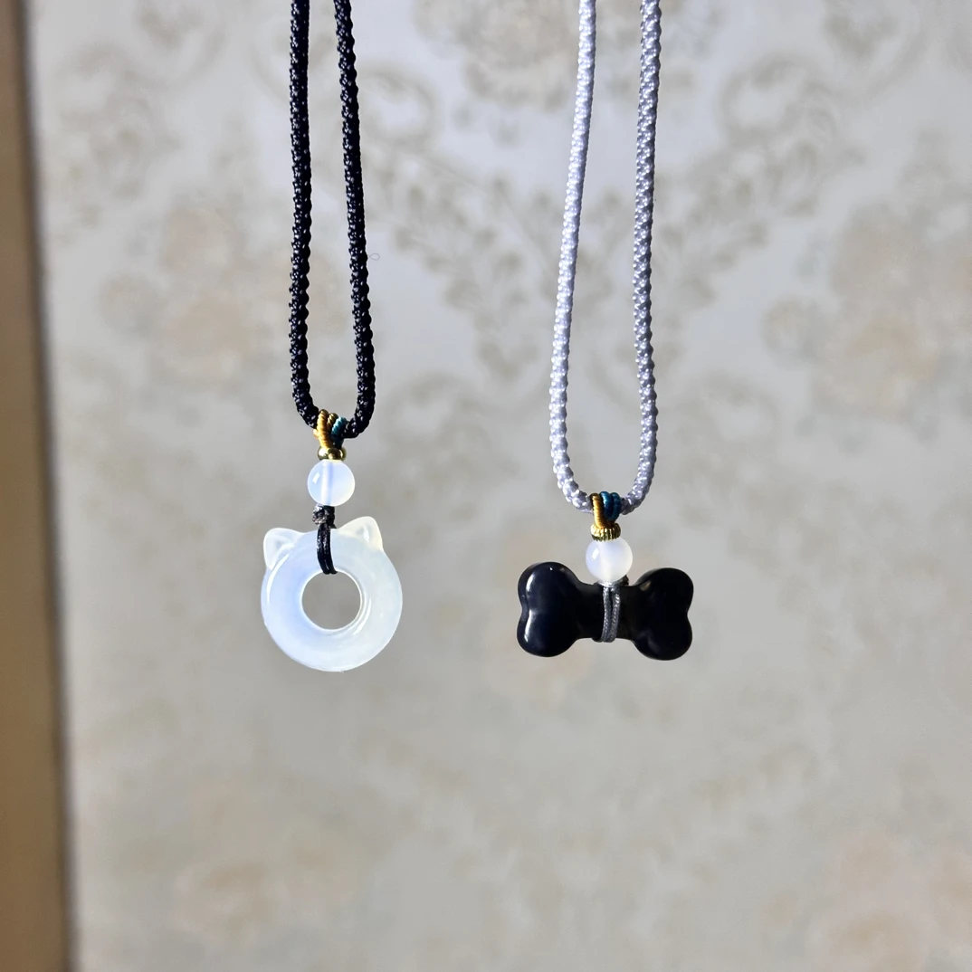 天然岫玉可爱猫头骨头项链闺蜜情侣