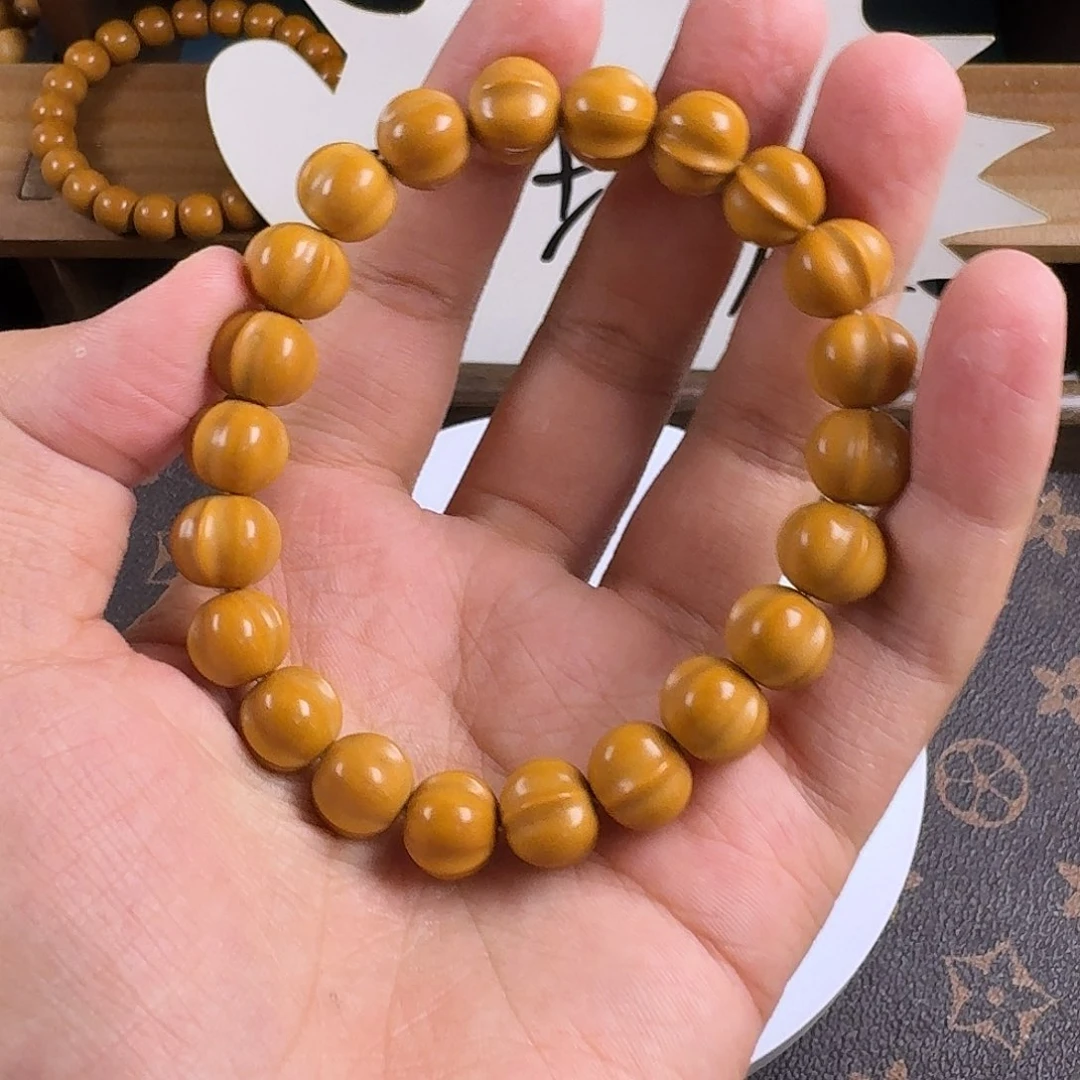 猴头核桃手串鲨鱼