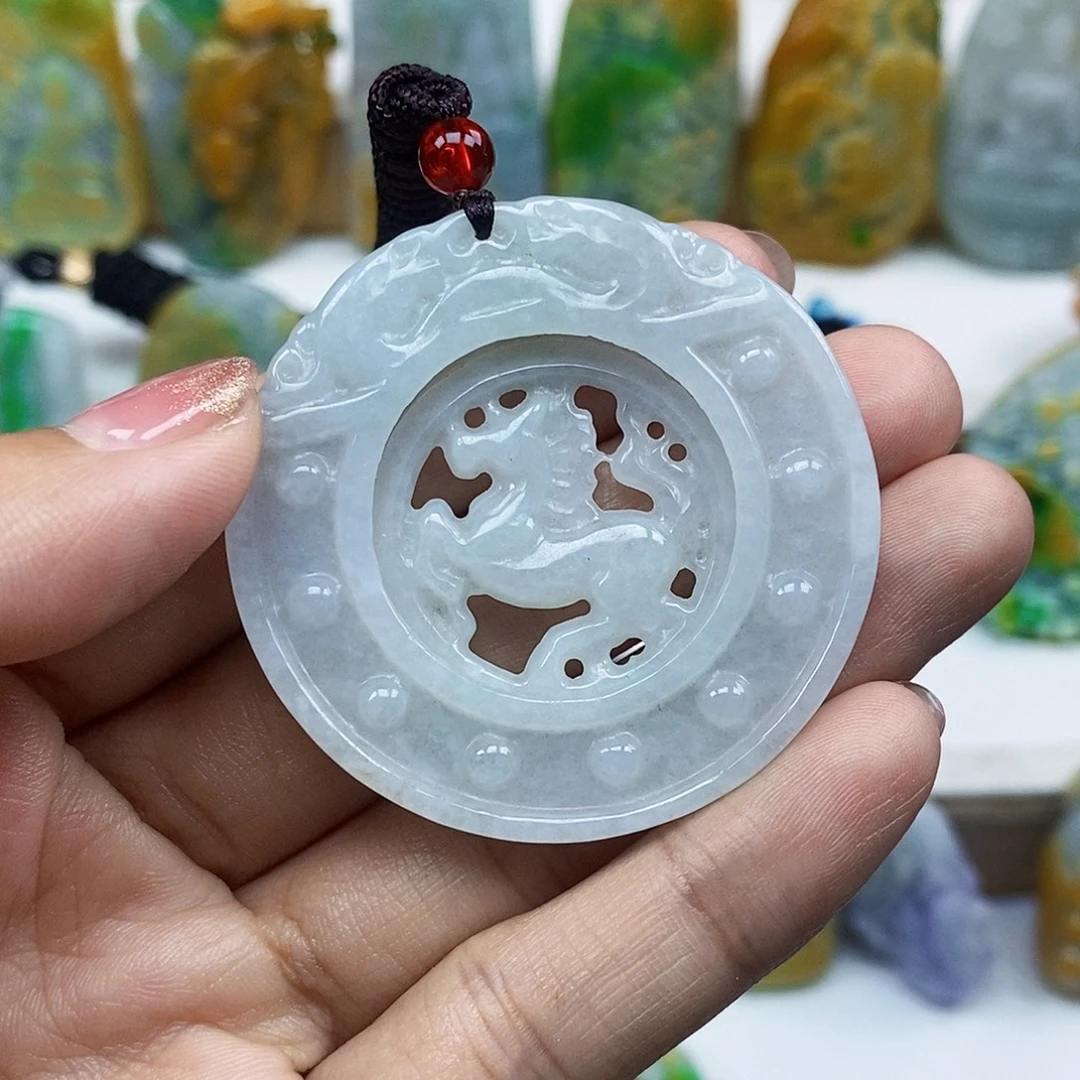 颈饰未镶嵌翡翠天然翡翠A货