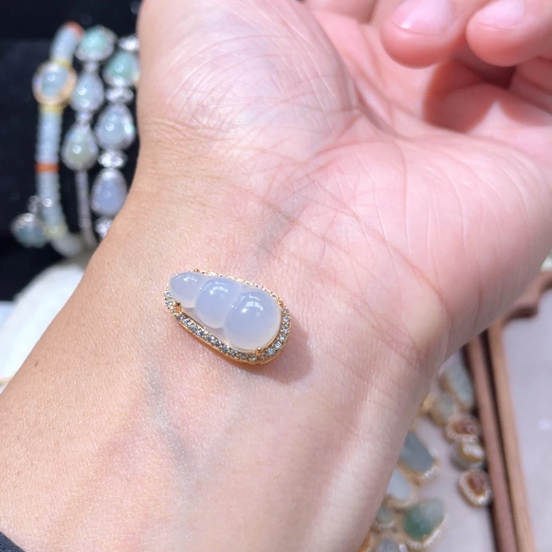 翡翠银S925镶嵌颈饰