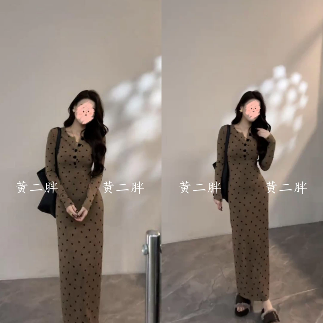 秋冬新款纽扣碎花长袖连衣裙女蝴蝶结印花内搭裙配大衣气质长裙子