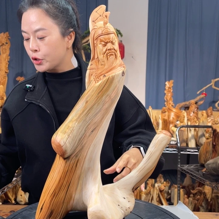 柏木（崖柏）随型摆件
