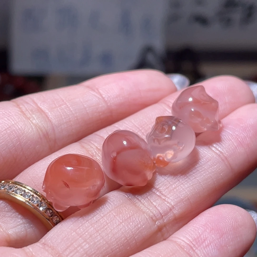 南红玛瑙未镶嵌挂件9406