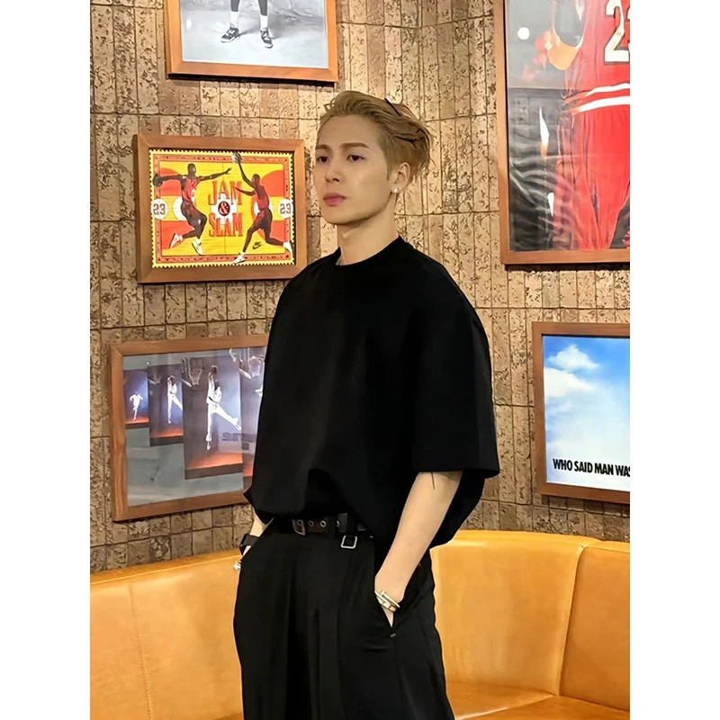 王嘉尔同款黑色短袖t恤男士夏季穿搭纯棉短袖小领口内搭重磅半袖