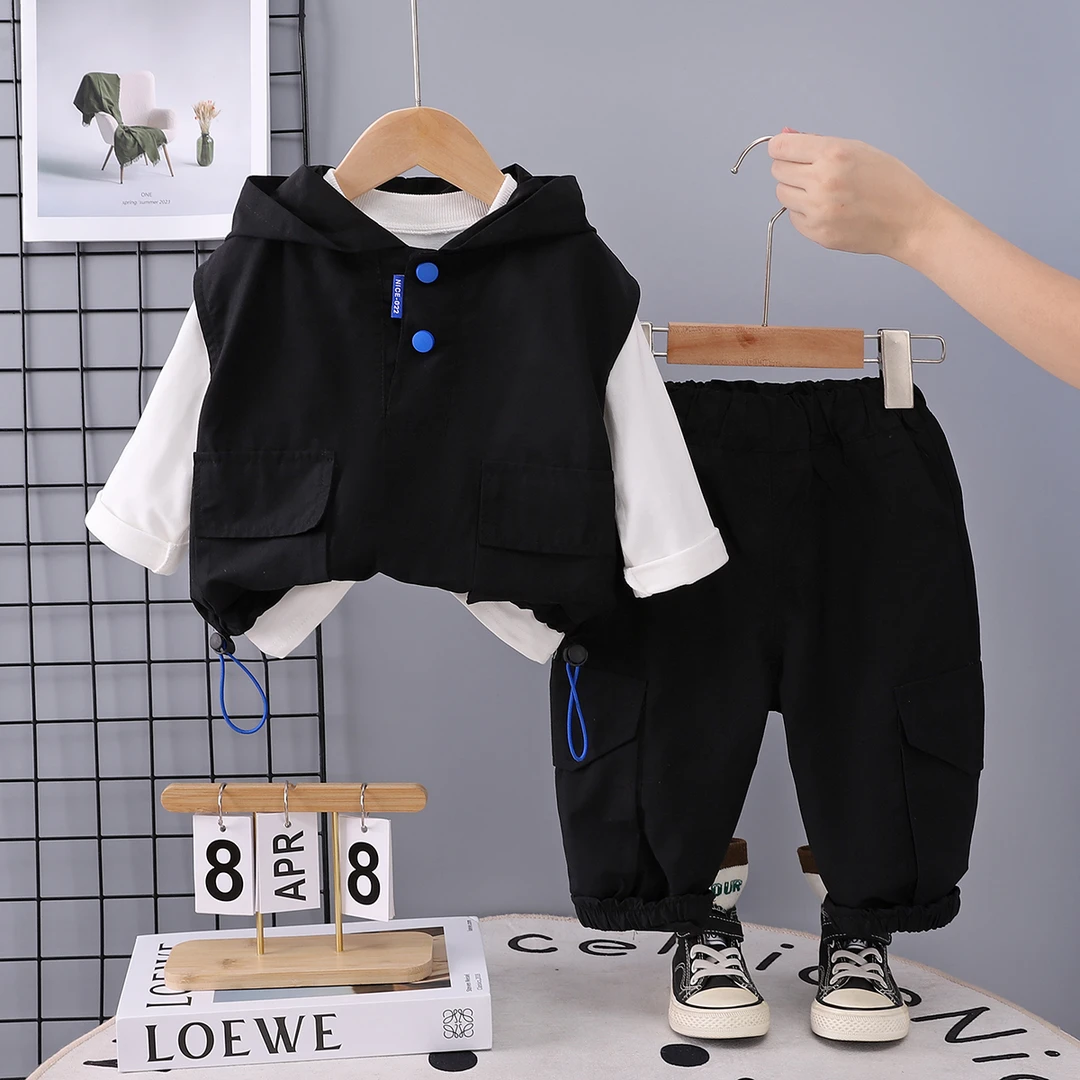 男童秋装套装男宝宝婴儿童春秋季洋气韩版工装马甲长袖三件套小童