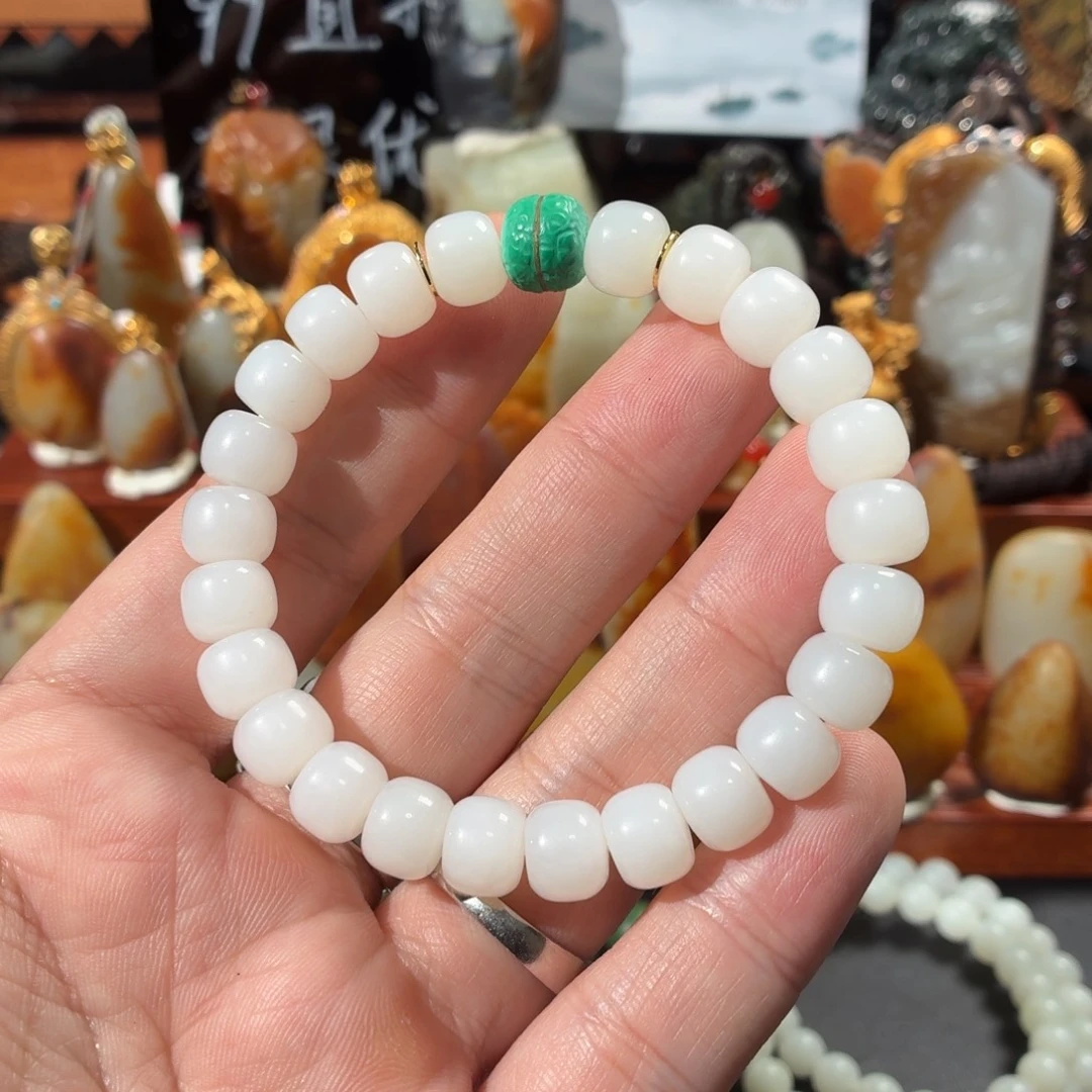 和田玉未镶嵌手串33.9g