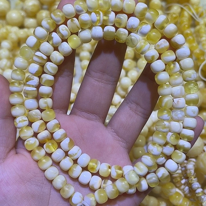 蜜蜡未镶嵌珠宝奇石7m