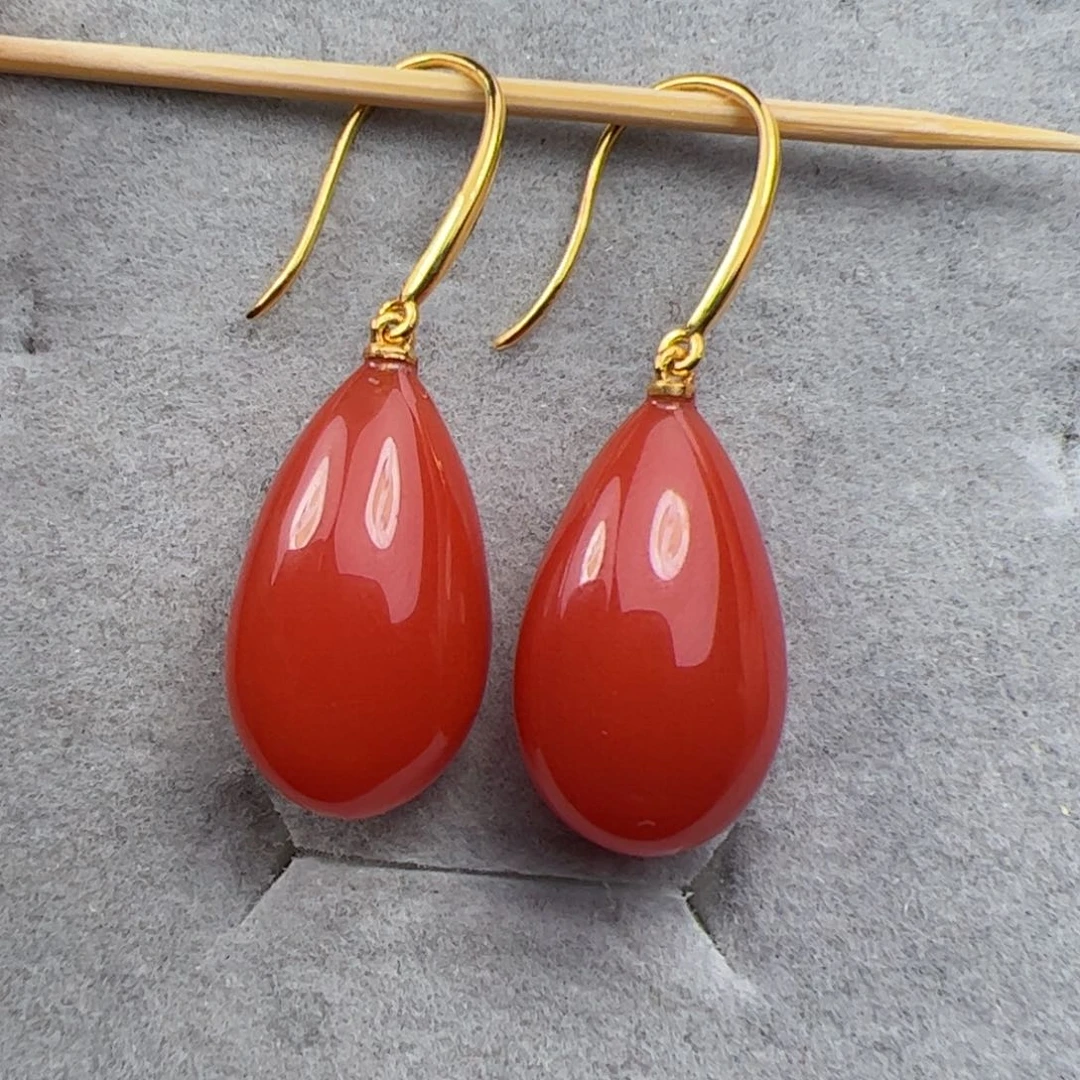 18K金镶嵌耳坠南红玛瑙