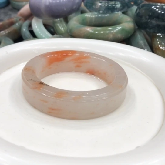 未镶嵌石英质玉珠宝半成品14