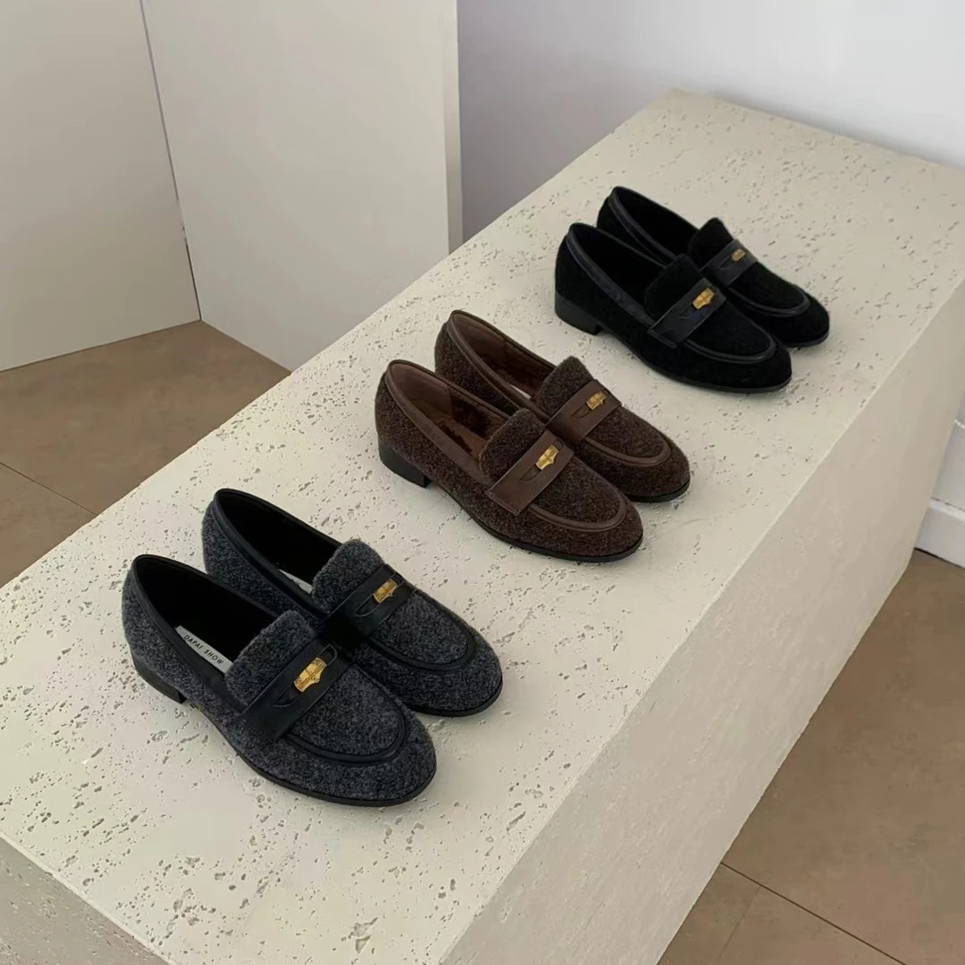 M2676时尚百搭舒适单鞋休闲复古乐福鞋豆豆鞋冬季加绒保暖毛毛鞋