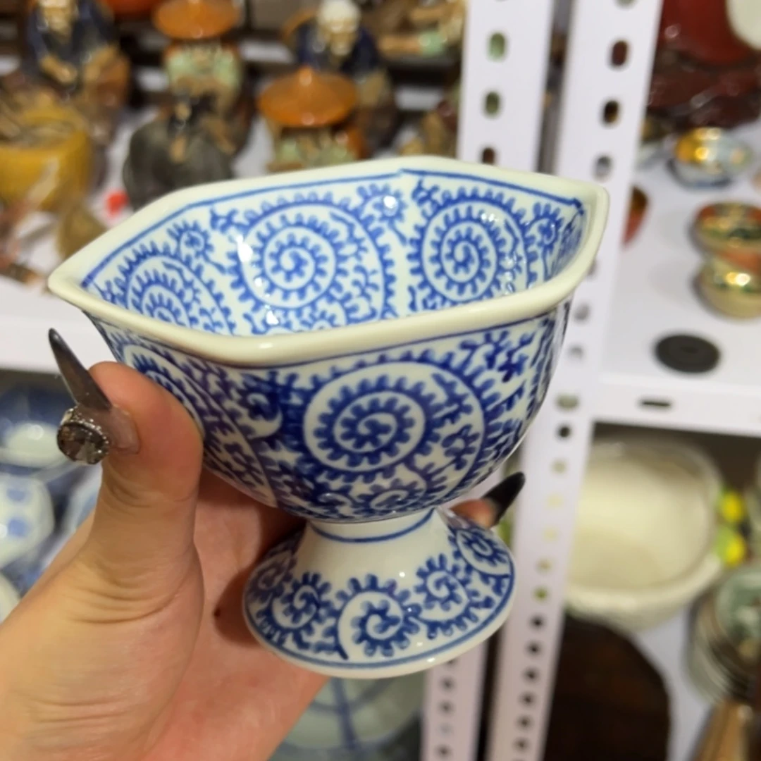 好看的瓷器小杯杯