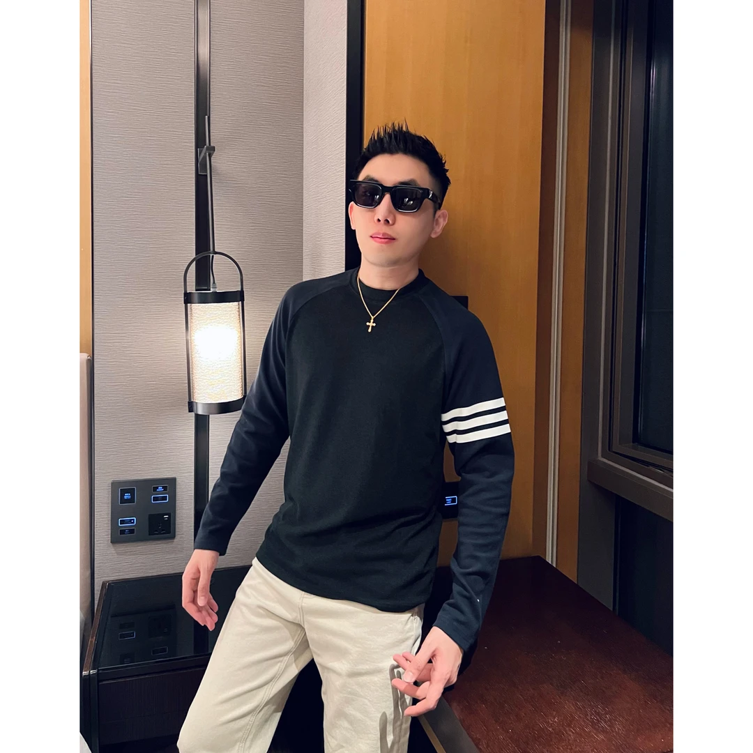 【撞色三杠】冬季加厚弹力德绒熊猫插肩袖长袖打底男士时尚休闲简约