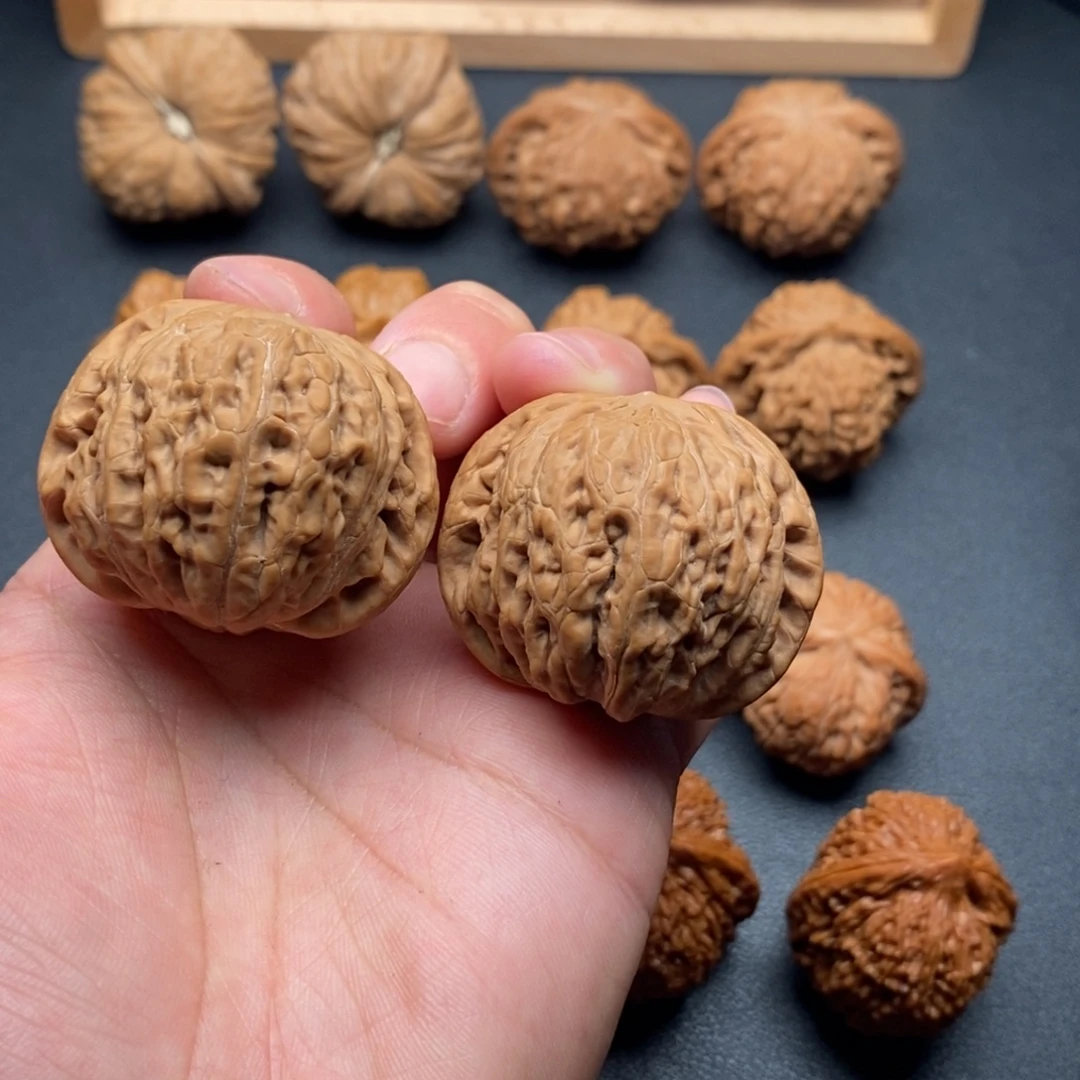 文玩核桃吊坠42铁锤