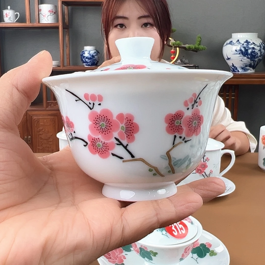 长***里翠竹红梅两才盖碗 微瑕