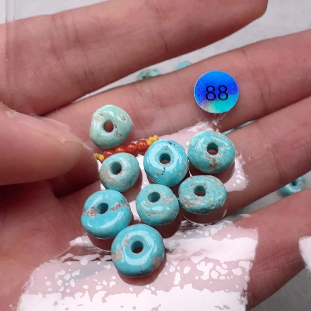 南红玛瑙未镶嵌珠宝奇石