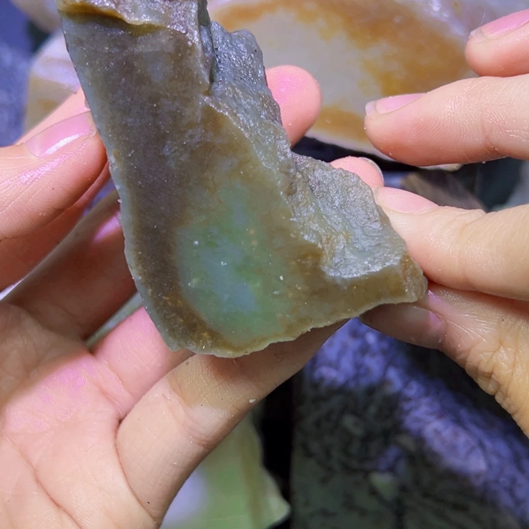 和田玉（糖玉）未镶嵌珠宝半成品