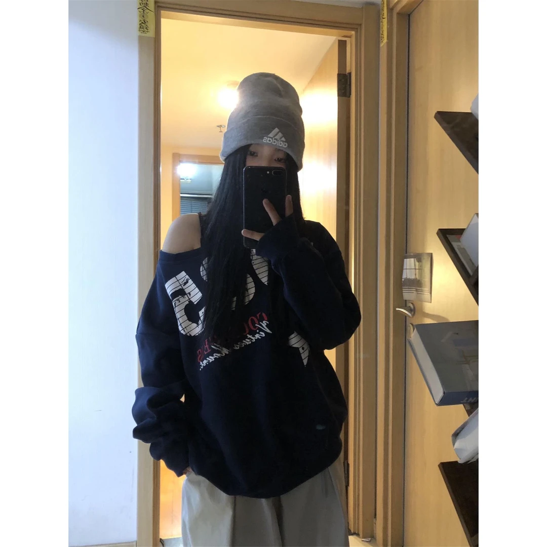 美式复古字母星星印花斜肩卫衣女秋冬慵懒宽松辣妹露肩一字领上衣