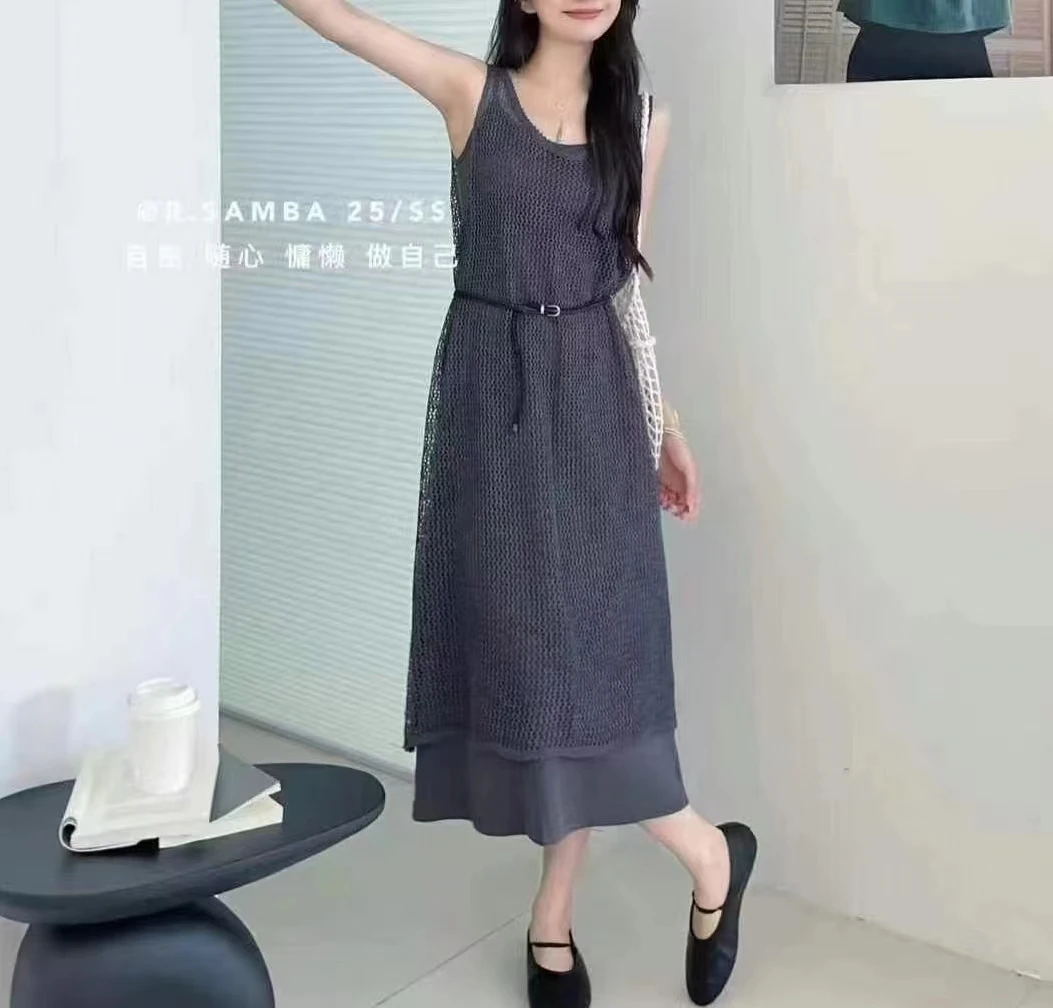 英姐夏季韩版设计感小众镂空无袖背心连衣裙女显瘦中长裙