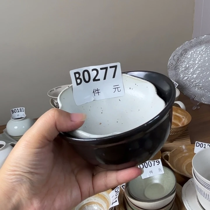 G***a瓷米饭碗加味碟2个
