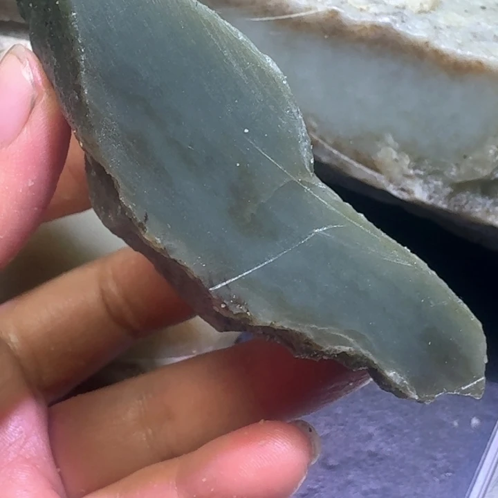 和田玉未镶嵌珠宝半成品