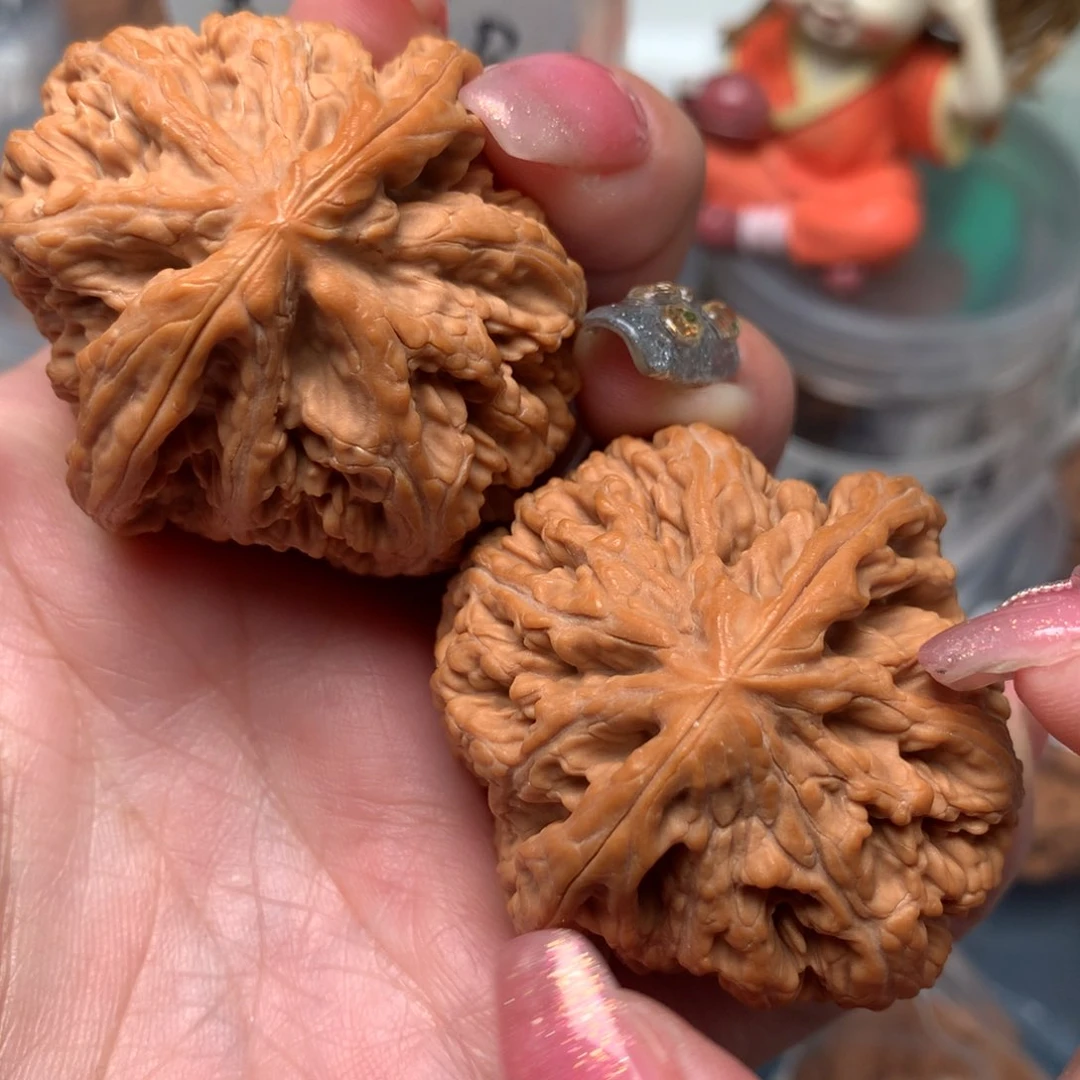 文玩核桃吊坠44-16600-1