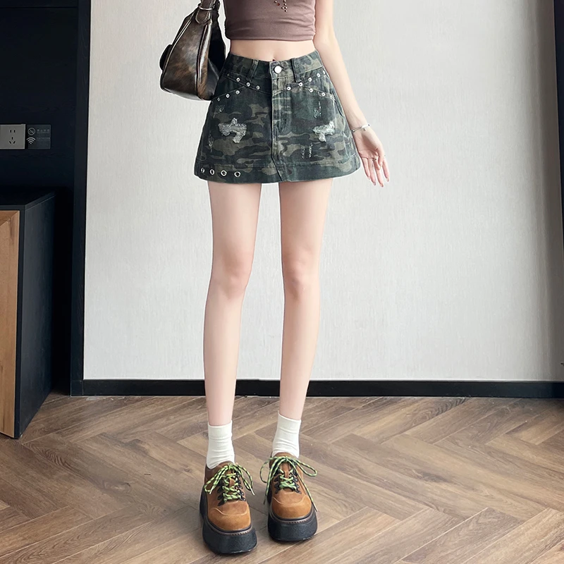 迷彩色破洞牛仔半身裙女2025夏季新款高腰显瘦辣妹防走光百搭短裙