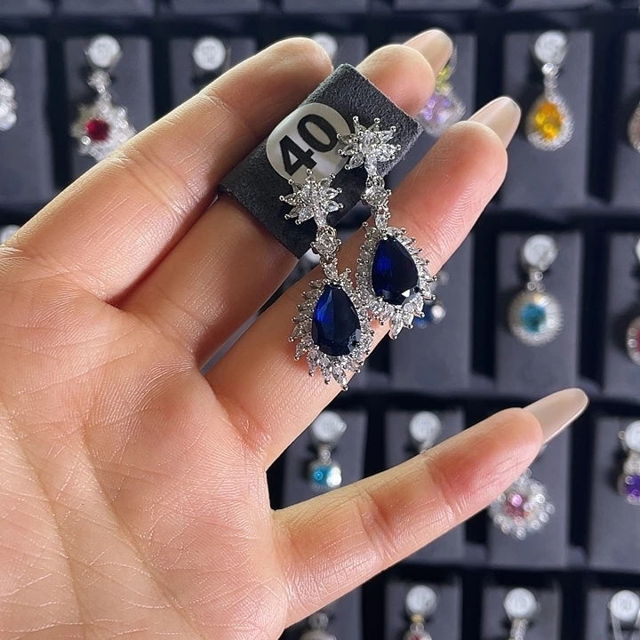 蓝宝石银S925镶嵌耳饰40