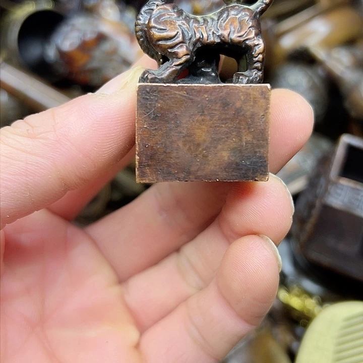 铜铜铜器直播间铜